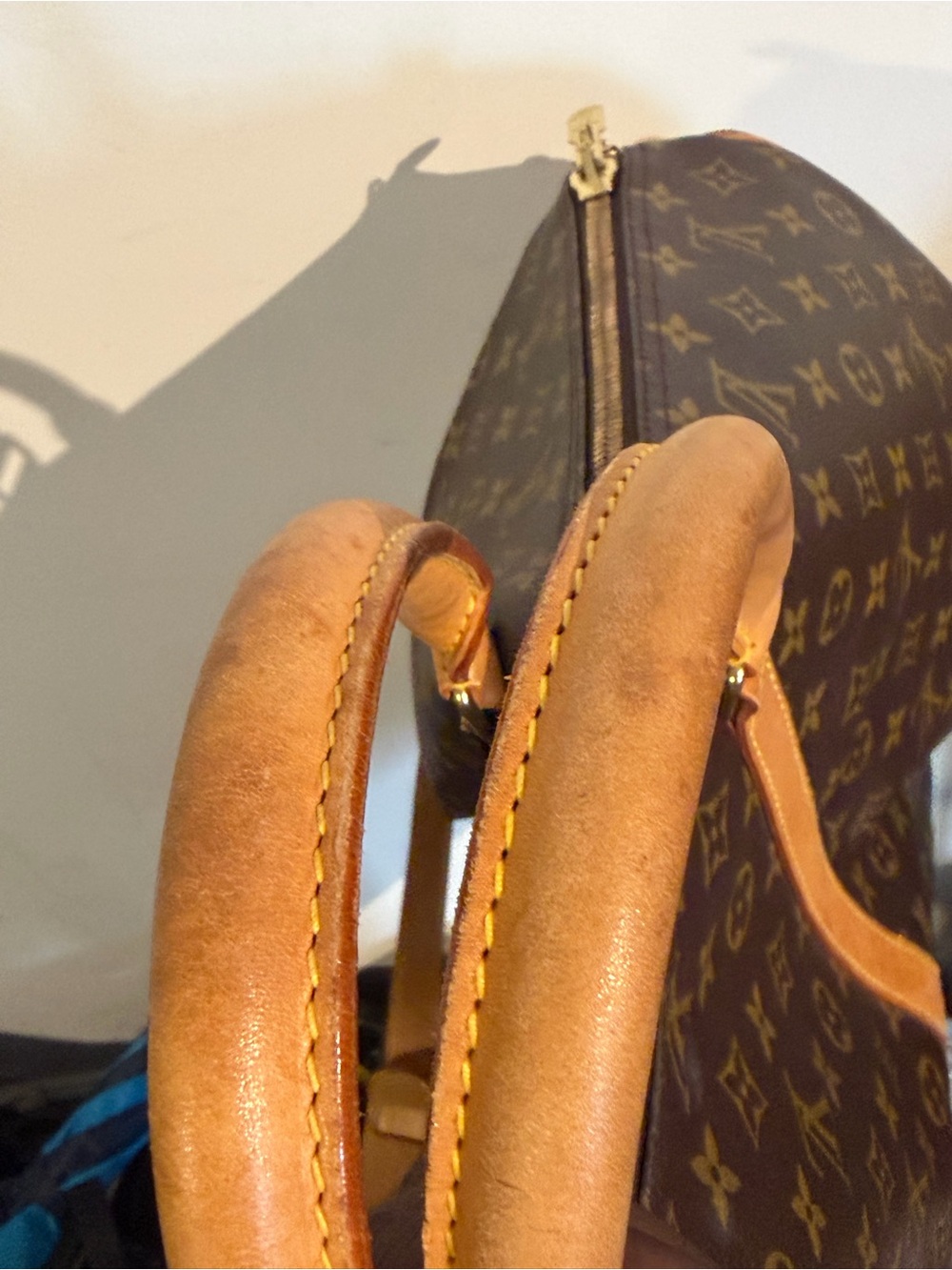 Louis Vuitton Monogram Canvas Travel Bag with Tan Leather Straps - Picture 12 of 16